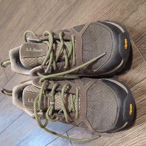 US 8.5 LL Bean ladies hiking boots